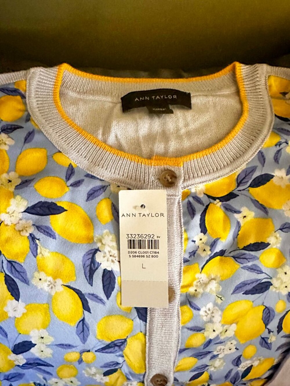 Ann Taylor Lemon Cardigan Sweater NWT Size L - Picture 2 of 4